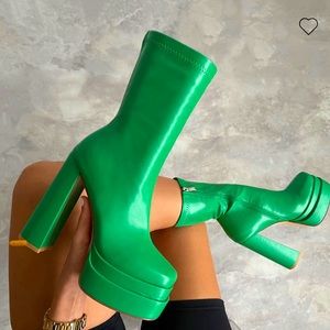 GREEN DOUBLE PLATFORM BLOCK HEEL ANKLE BOOTS